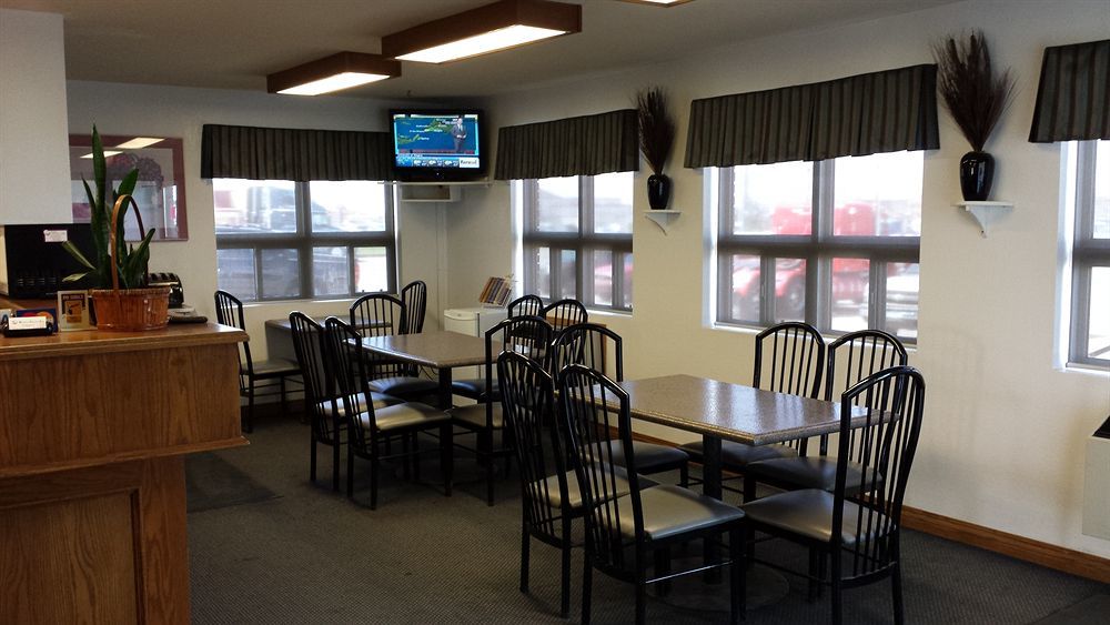 Econo Lodge Regina Extérieur photo